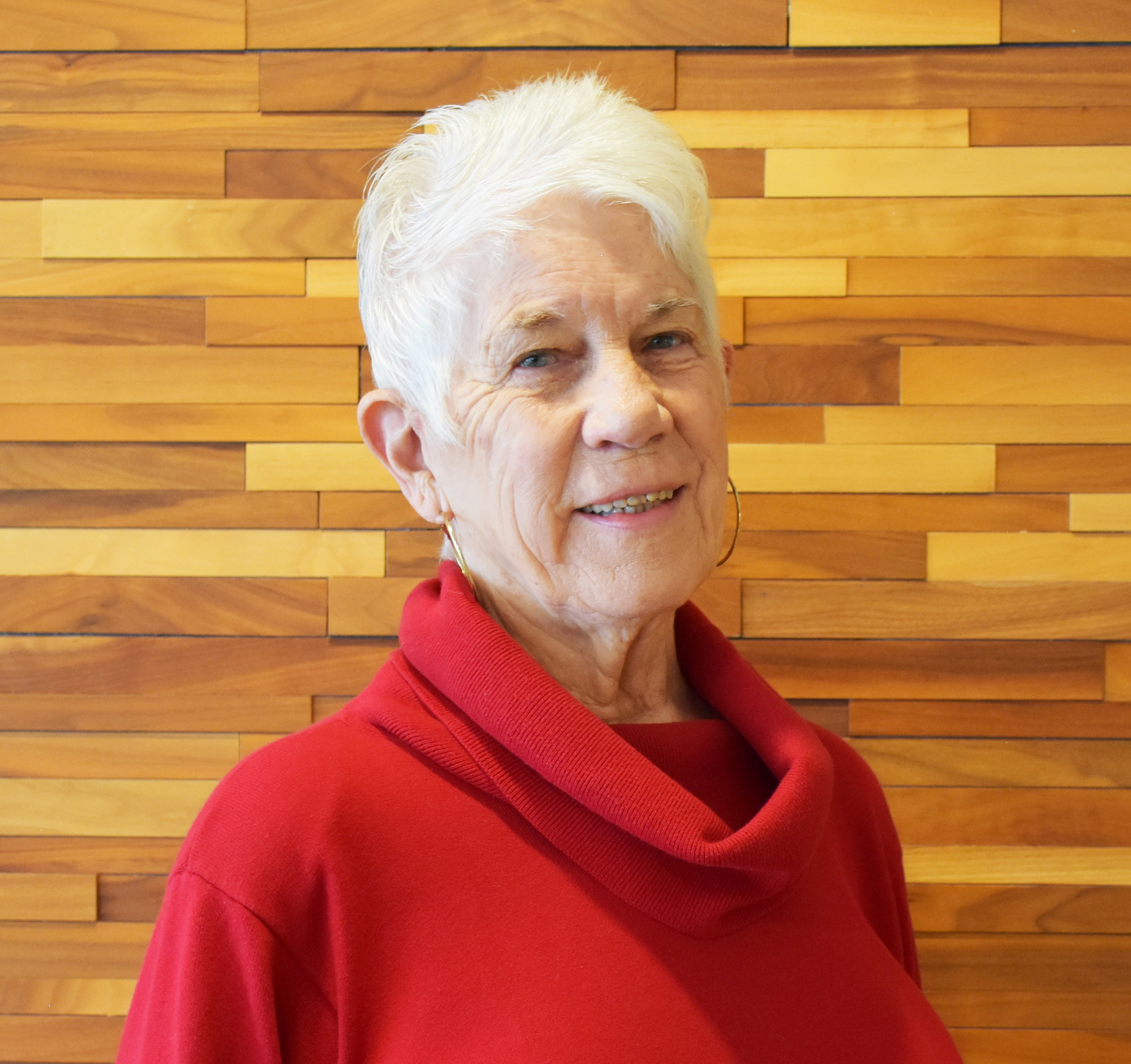 DSC 6886 Julie Brandy Square